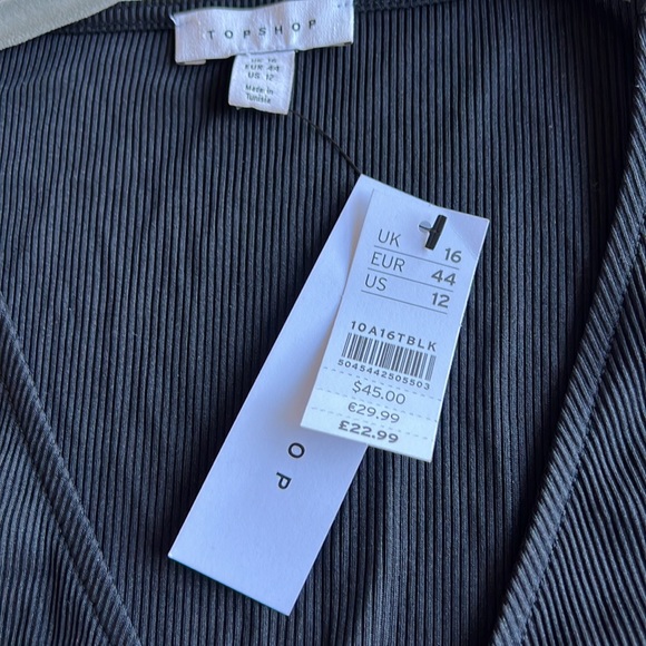 Topshop Ribbed Keyhole Dress - Picture 8 of 8